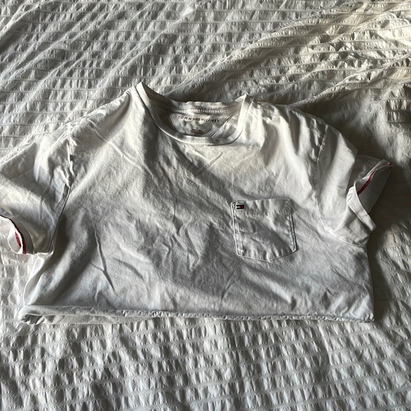 Tommy Hilfiger cropped top - Picture 1 of 1